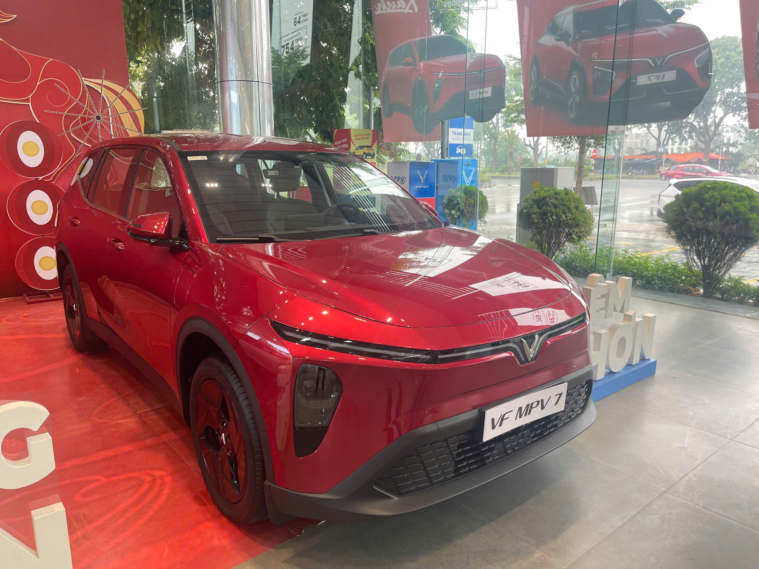VinFast VF MPV 7